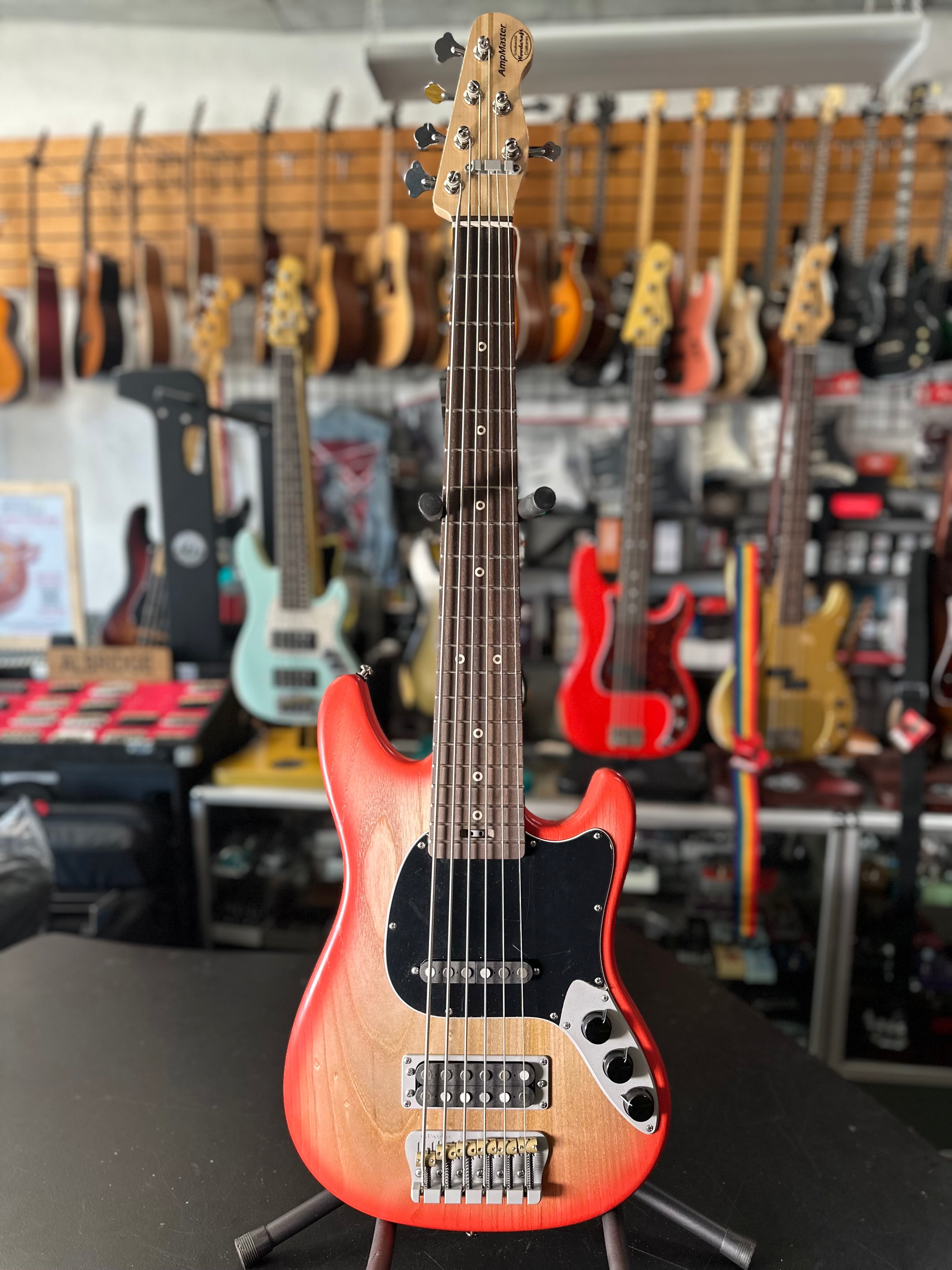 Ampmaster 6 String Dual Pickup Short scale 30" Electric Bass Guitar Sienna Burst