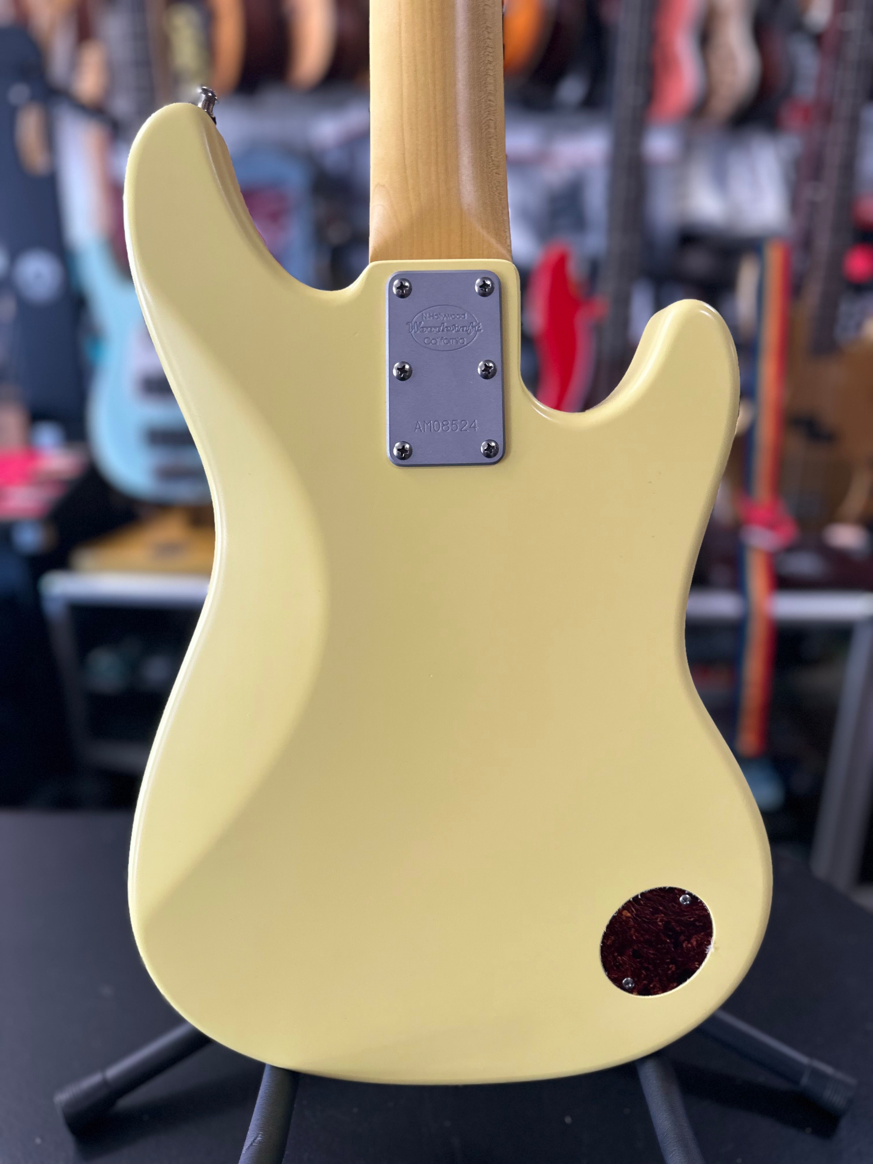 AmpMaster 5 Bass short scale 30" LEFT - Vintage White