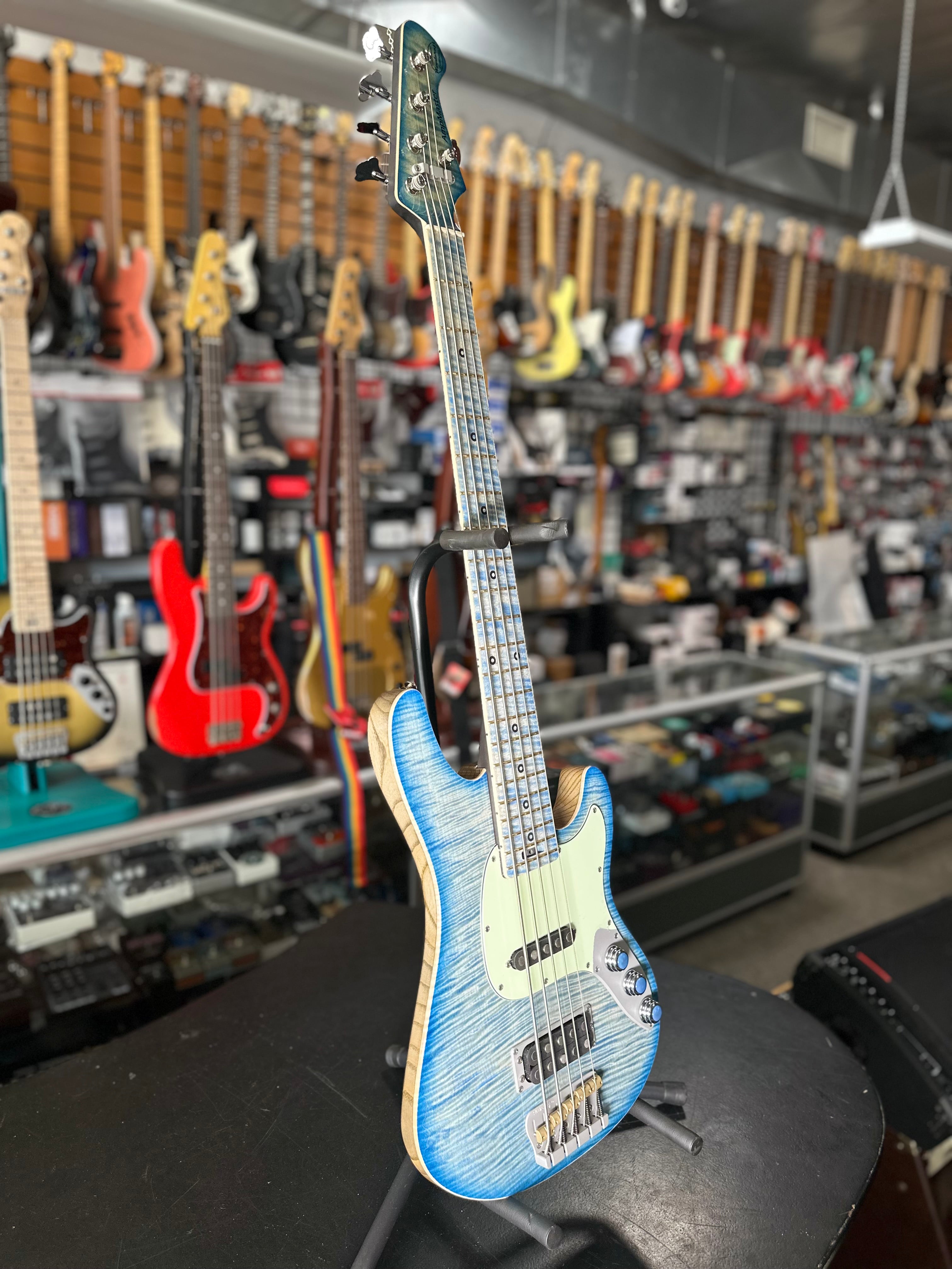 AmpMaster 5 Bass MEDIUM Scale 32"
