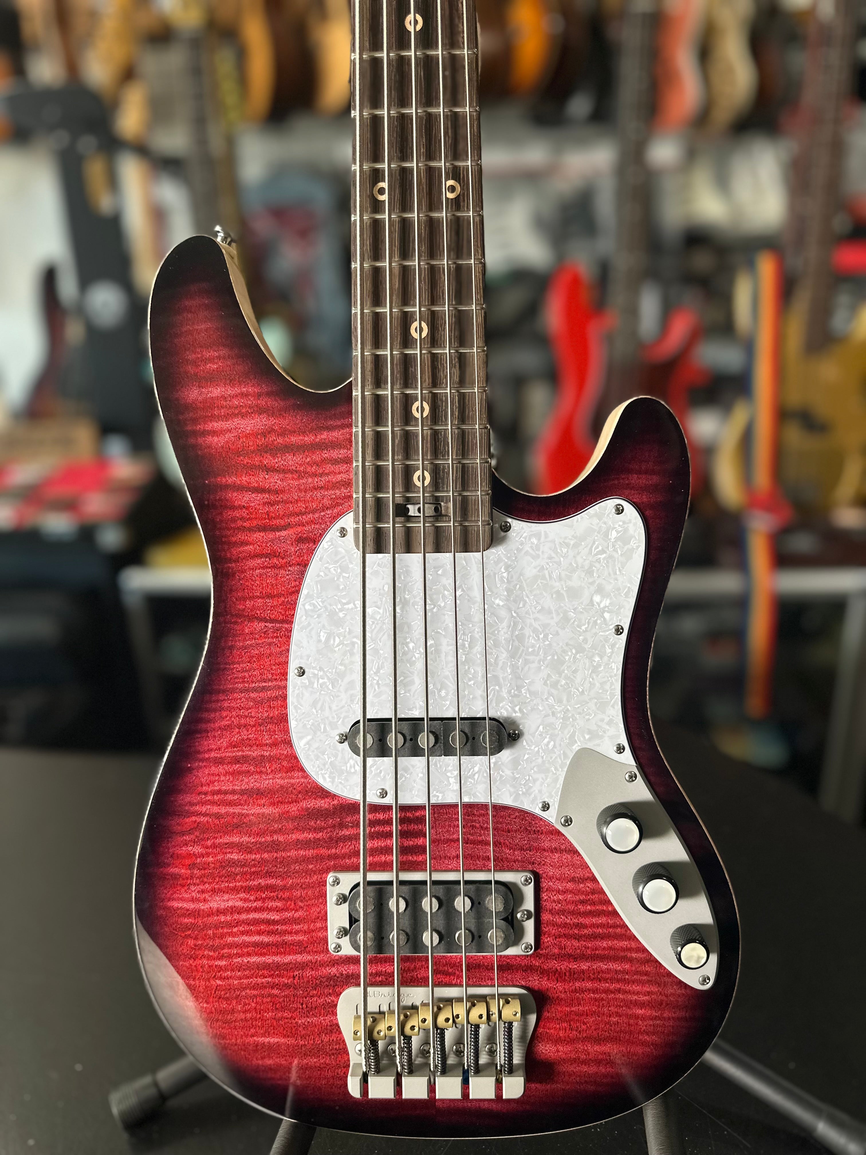 Ampmaster 5 String Dual Pickup Shortscale 30" Electric Bass Guitar Gloss Red Burst Flame Maple top