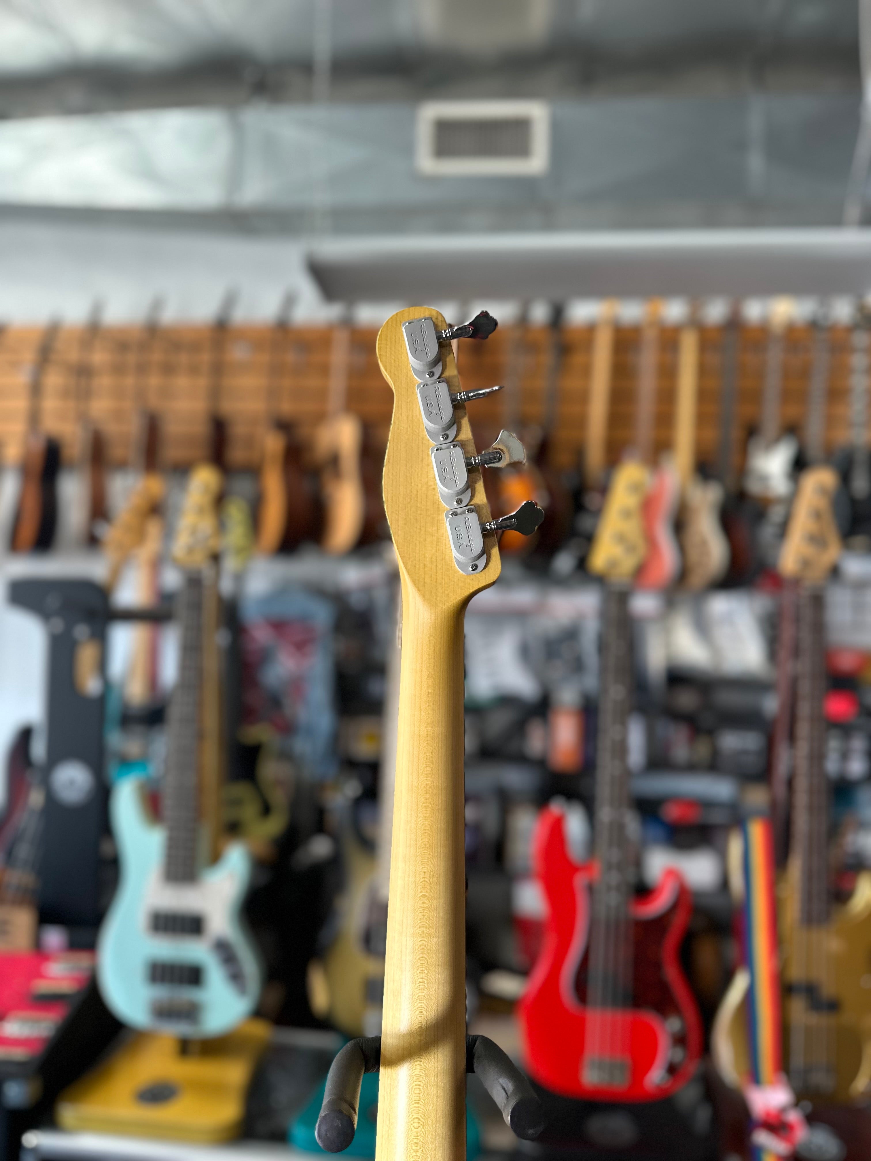 Ampmaster 5 String Dual Pickup Short scale 30" Electric Bass Guitar Sienna Burst Satin Nitro