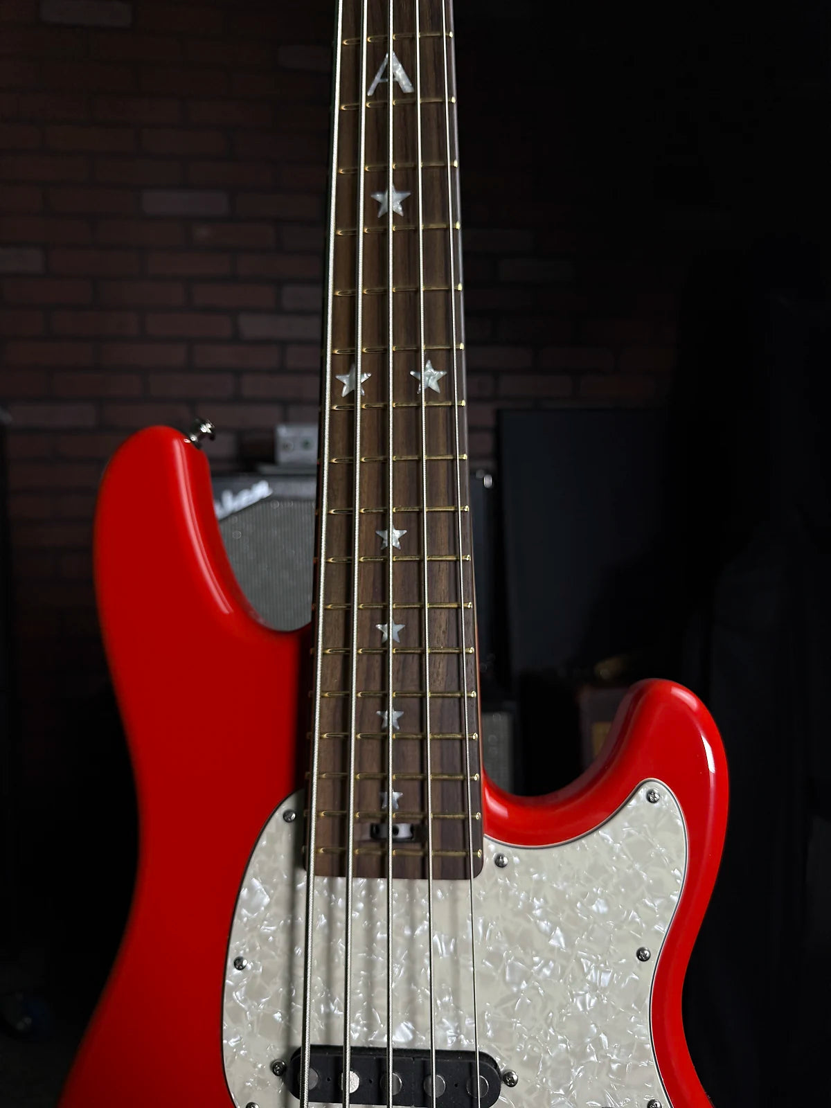 Woodcraft Ampmaster 5 String Medium scale 32" Electric Bass Guitar High Gloss