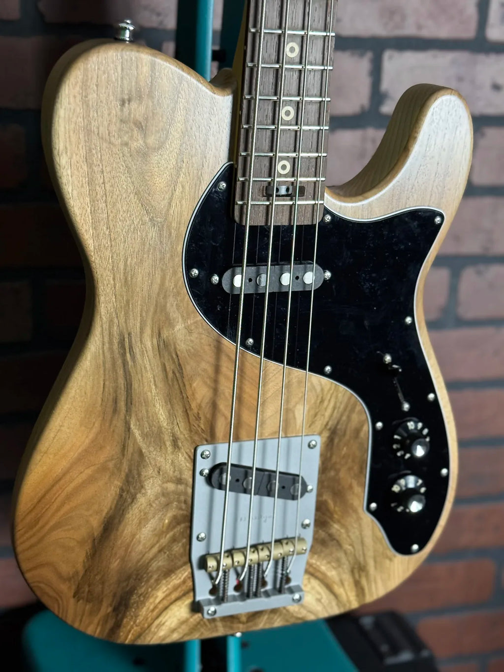Woodcraft Custom T. Master Telecaster -Style Short Scale Bass