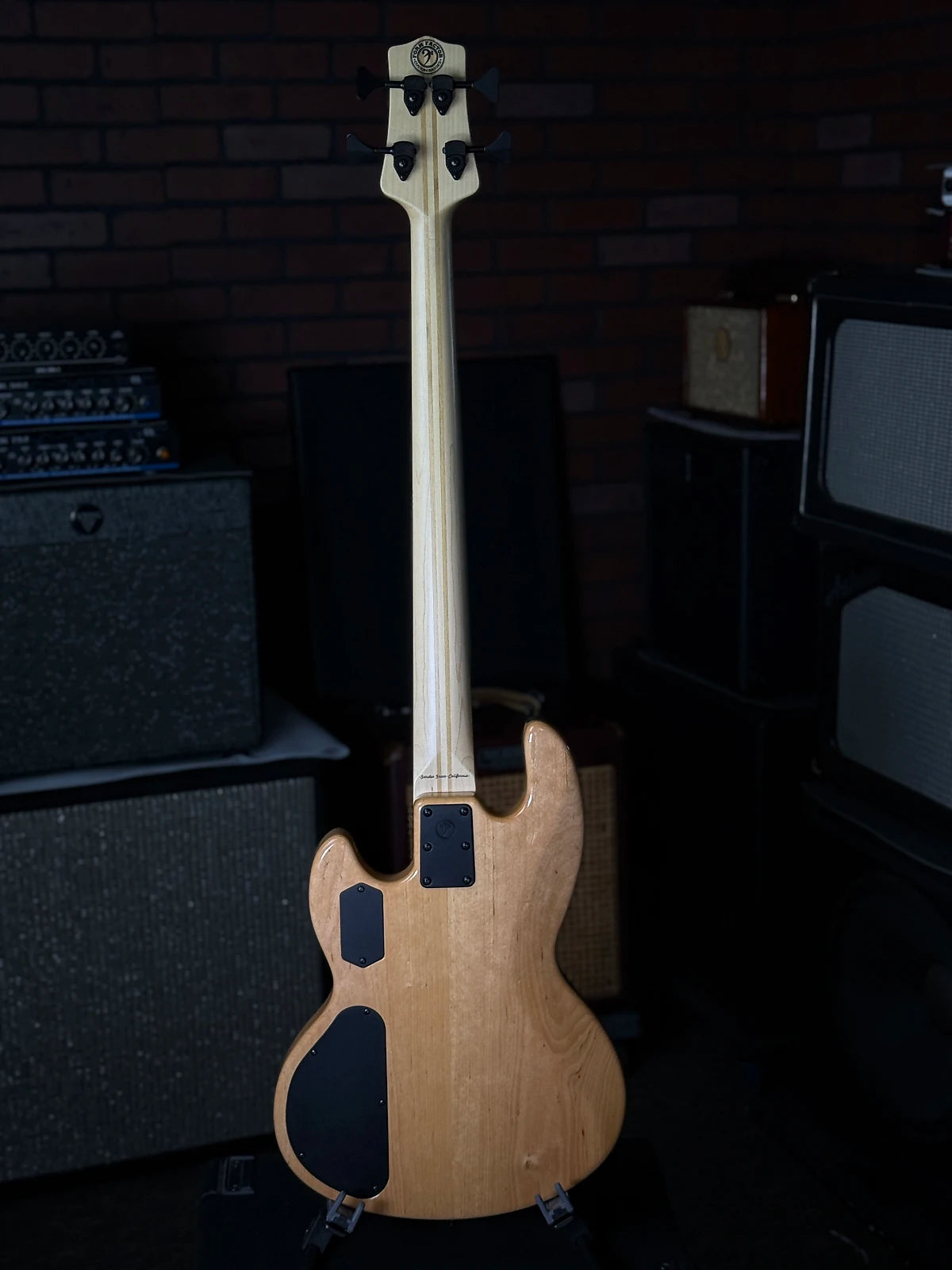 Form Factor Audio Wombat 4 String 34" Scale Fretless Bass Natural Burl Maple