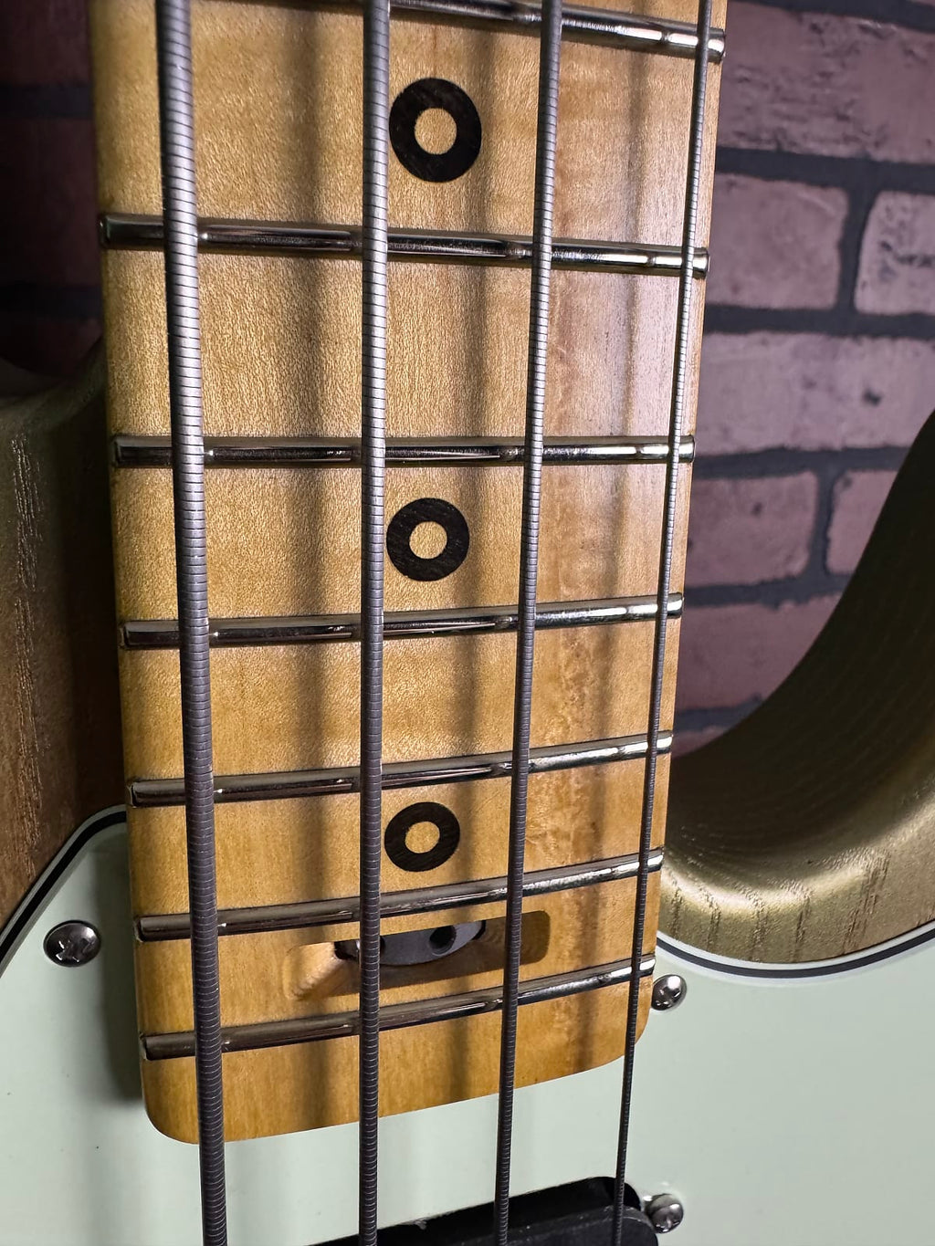 Woodcraft T. Master Telecaster Style Short-Scale Bass - Green Golden Ash