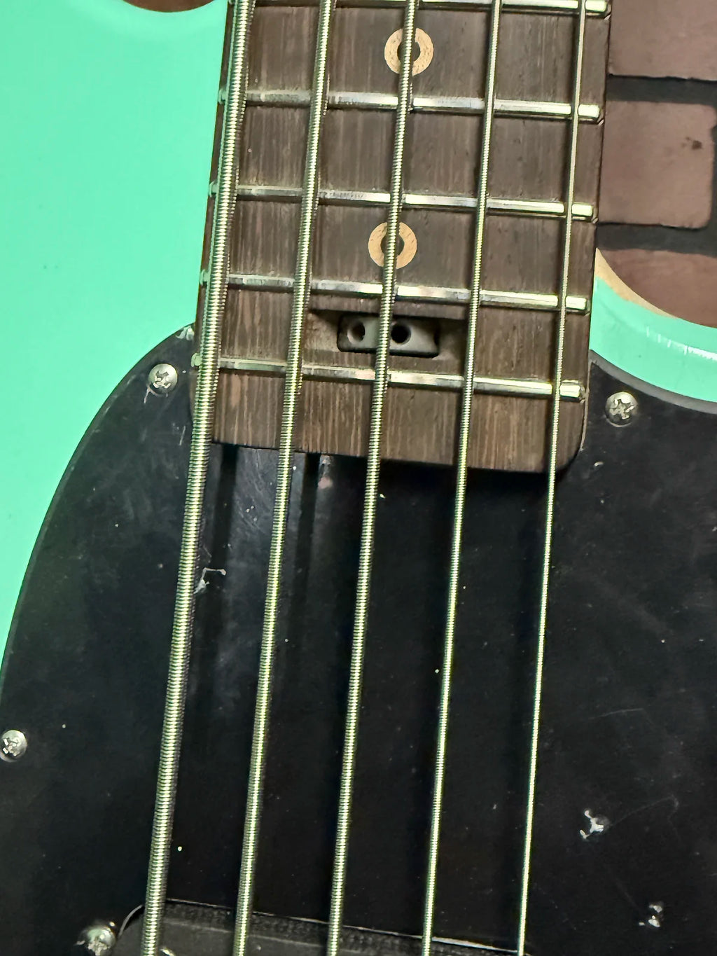 Woodcraft electric guitars AmpMaster 5 Bass short scale 30" Relic Sea Foam Green