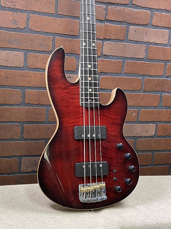 Form Factor Audio Wombat 4 Dark Red Burst 34" scale Flame maple Ratio tuners