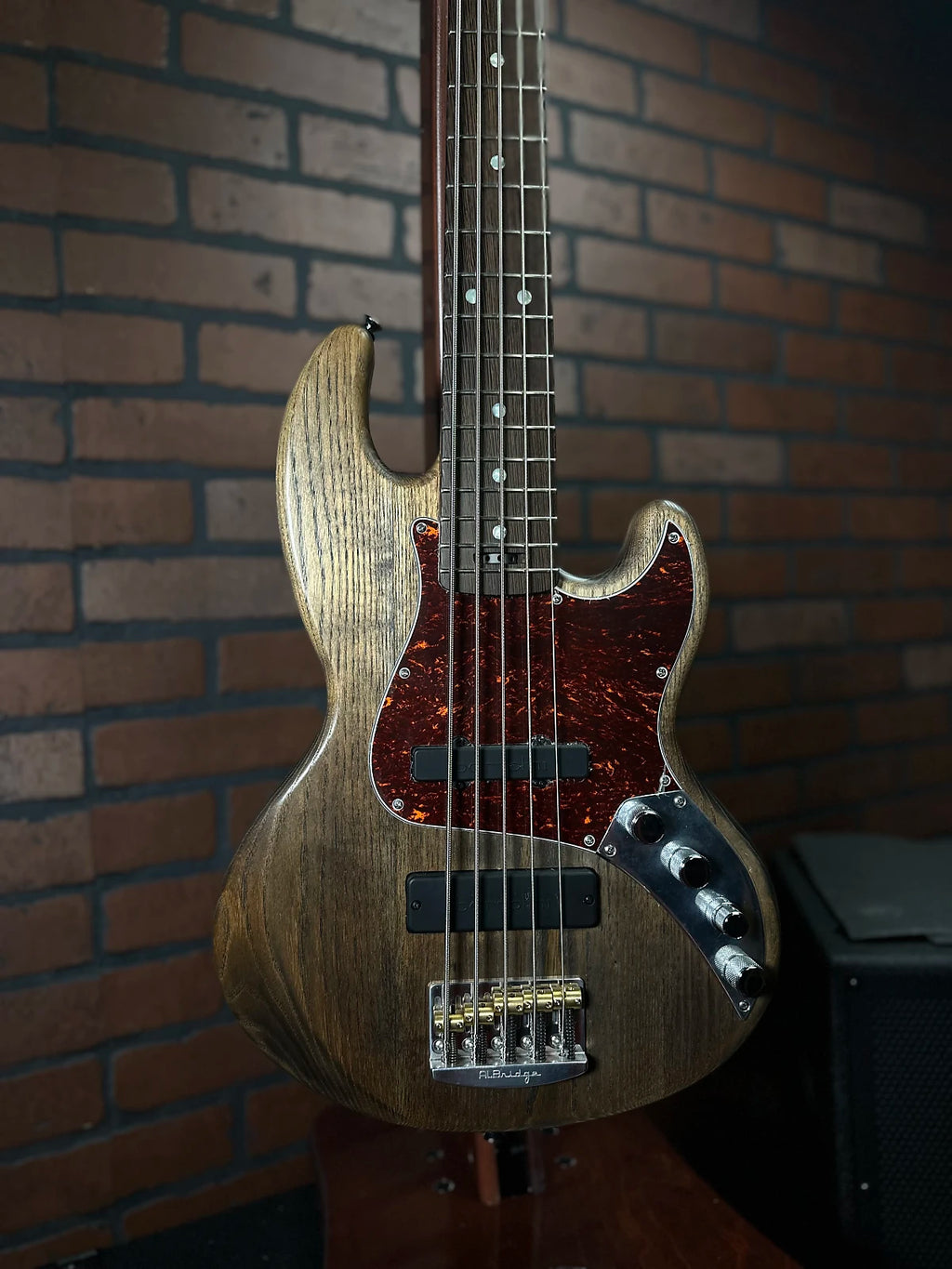 Form Factor Audio Wombat JS5 Short Scale (30”) Electric Bass Guitar Barnwood, 100% Brushed Satin