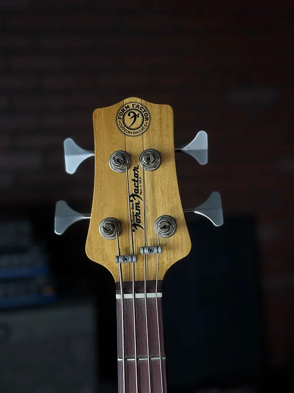 Form Factor Audio Wombat 250 years Old Walnut 4-String Bass Guitar 34" Scale