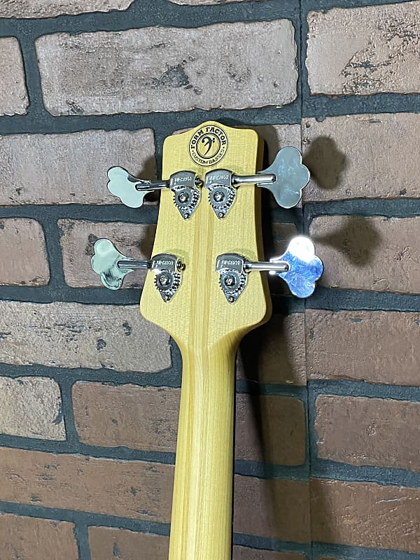 Short scale bass Wombat JB-4 Form Factor Audio 30" - Flame Maple