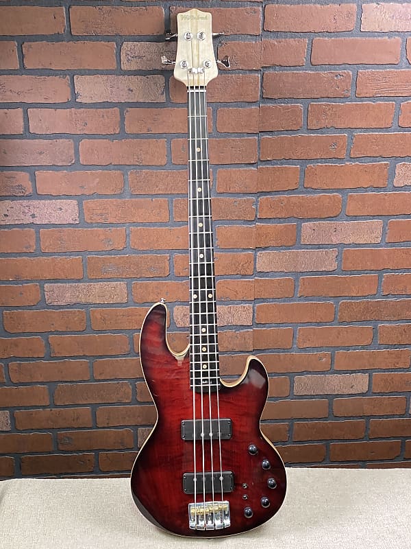 Form Factor Audio Wombat 4 Dark Red Burst 34" scale Flame maple Ratio tuners